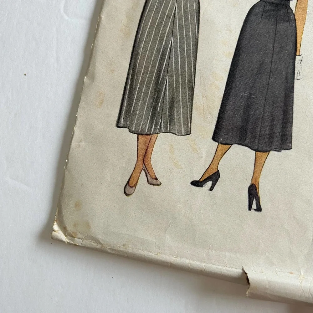 McCalls Vintage 1940's Pattern #7307 Women's Skirt Waist 30‎